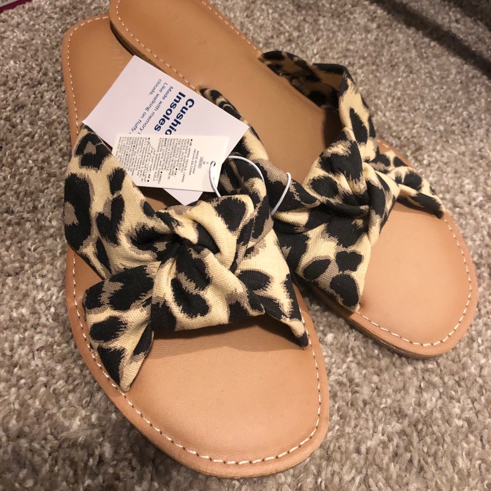 Old Navy sandals
